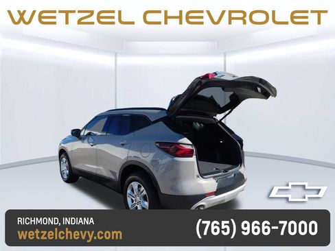 Used 2021 Chevrolet Blazer LT FWD image 21