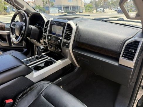 Used 2020 Ford F150 Lariat w/ Equipment Group 501A Mid AWD/4WD image 27