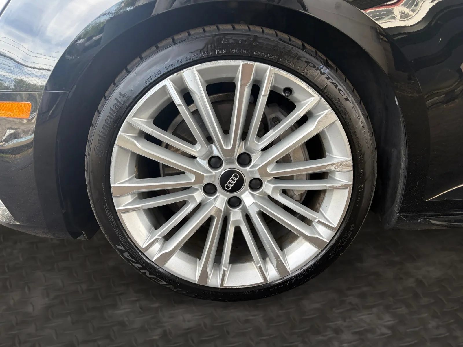Used 2017 Audi A4 2.0T Prestige AWD/4WD image 36