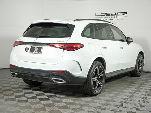 Used 2025 Mercedes-Benz GLC 350e 4MATIC image 5