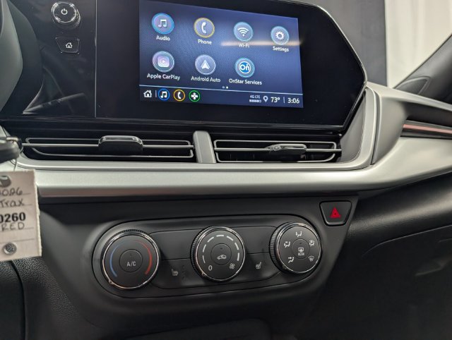 New 2026 Chevrolet Trax RS w/ Sunroof Package FWD image 21