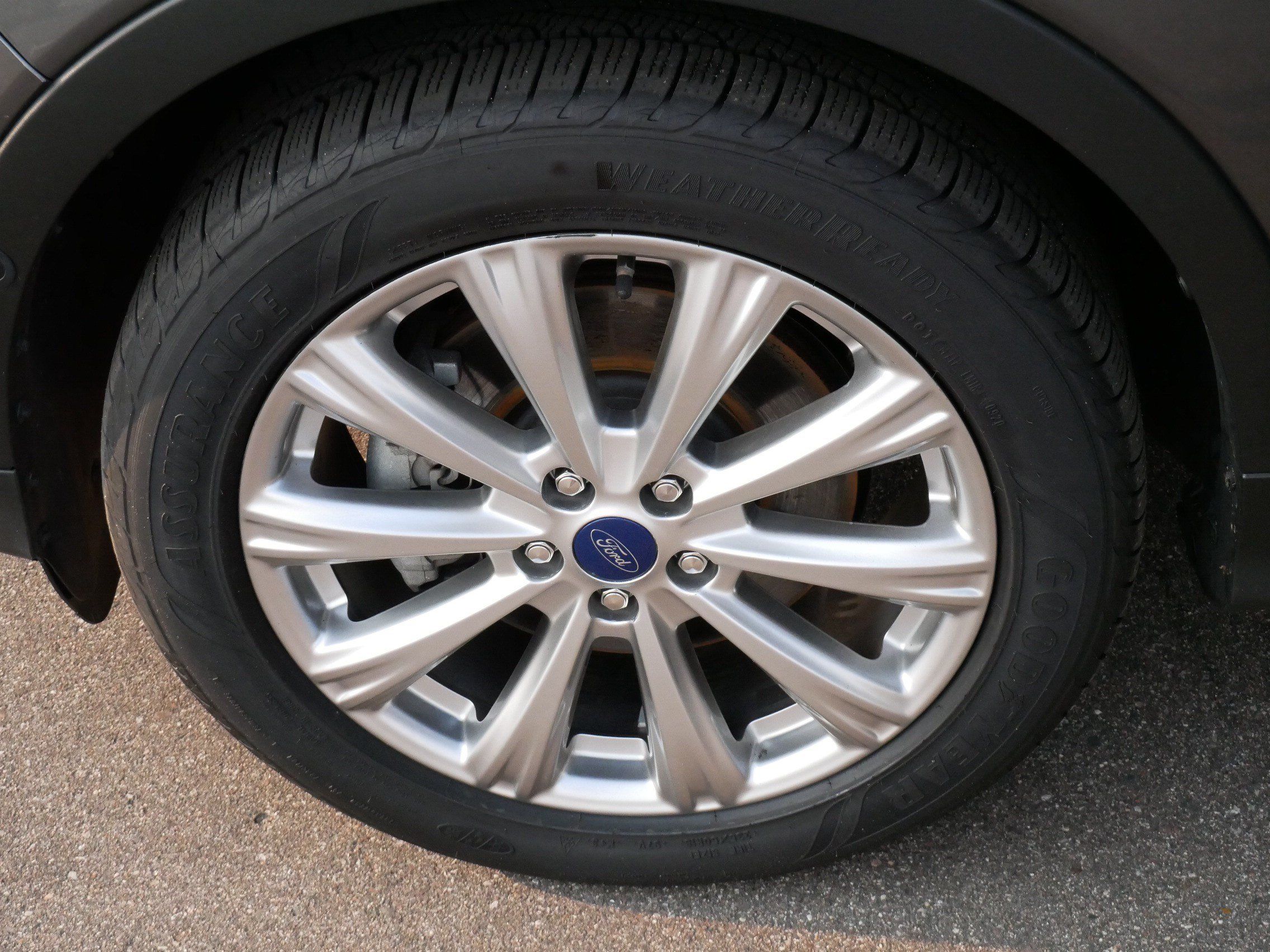 Used 2018 Ford Escape Titanium AWD/4WD image 15