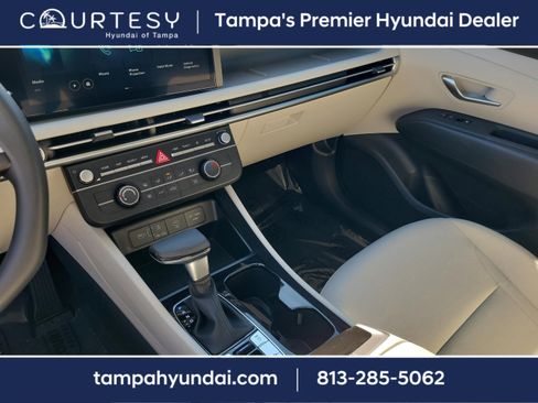 Certified 2026 Hyundai Tucson SE image 32