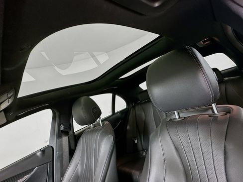 Used 2023 Mercedes-Benz E 350 4MATIC Sedan image 24