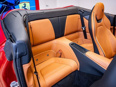 Used 2022 Ferrari Portofino M image 23