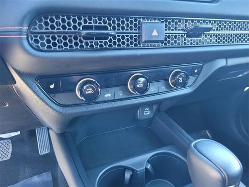 Used 2024 Honda HR-V Sport image 24