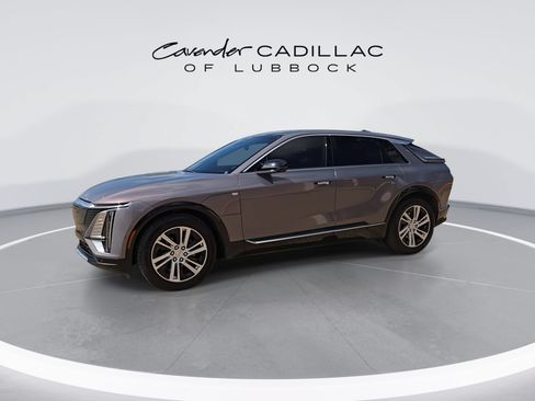 Certified 2024 Cadillac Lyriq Tech w/ Driver Assist Package AWD/4WD image 5