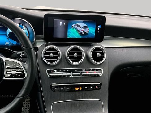 Certified 2021 Mercedes-Benz GLC 300 4MATIC image 7