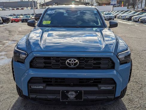 Used 2025 Toyota 4Runner TRD Off-Road AWD/4WD image 3