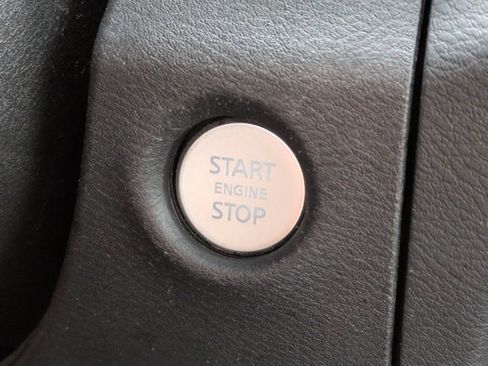 Certified 2022 Nissan Frontier PRO-4X AWD/4WD image 28