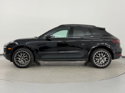 Used 2018 Porsche Macan AWD/4WD image 2
