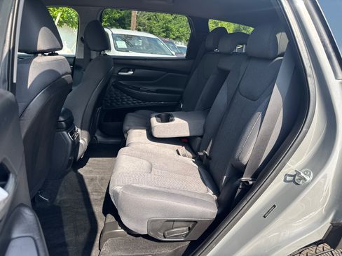 Used 2021 Hyundai Santa Fe SEL w/ Convenience Package AWD/4WD image 6