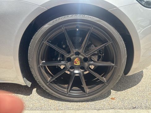 Used 2024 Porsche 718 Cayman GTS image 11