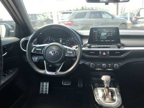 Used 2021 Kia Forte GT w/ GT2 Package FWD image 11