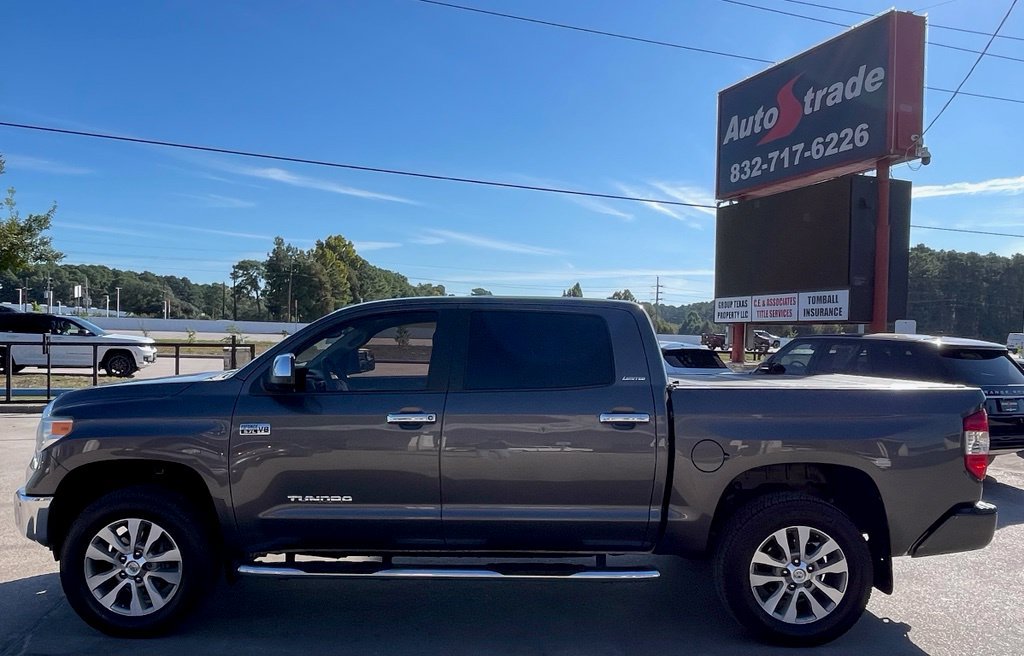 Used 2017 Toyota Tundra Limited w/ Limited Premium Package RWD image 5