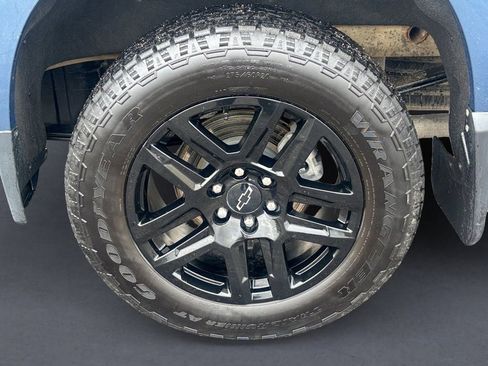 Used 2024 Chevrolet Silverado 1500 RST w/ Convenience Package II AWD/4WD image 9