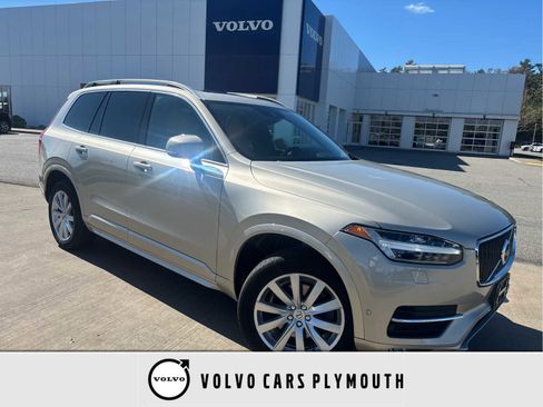 Used 2016 Volvo XC90 T6 Momentum w/ Momentum Plus Package AWD/4WD image 1