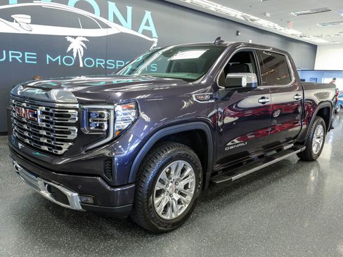 Used 2022 GMC Sierra 1500 Denali image 2
