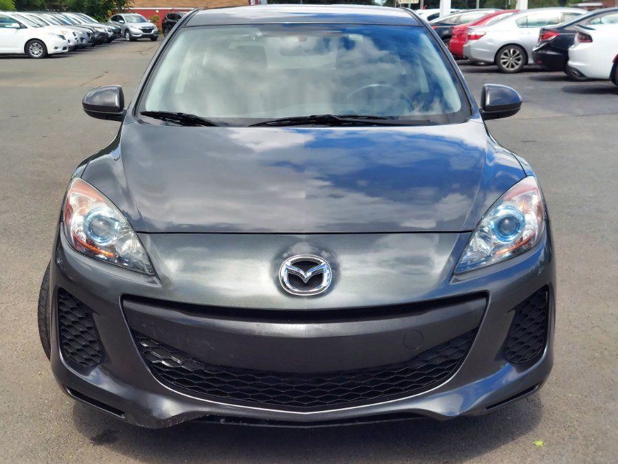 Used 2012 MAZDA MAZDA3 i Touring FWD image 2