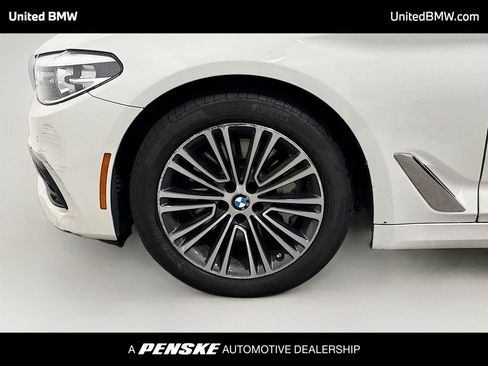 Used 2019 BMW 540i RWD image 2