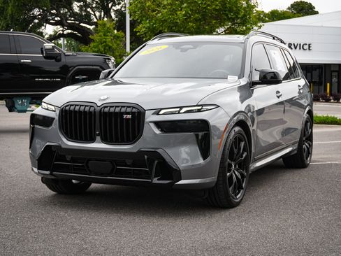 Used 2026 BMW X7 M60i w/ Executive Package AWD/4WD image 5
