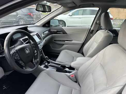 Used 2016 Honda Accord EX-L image 12