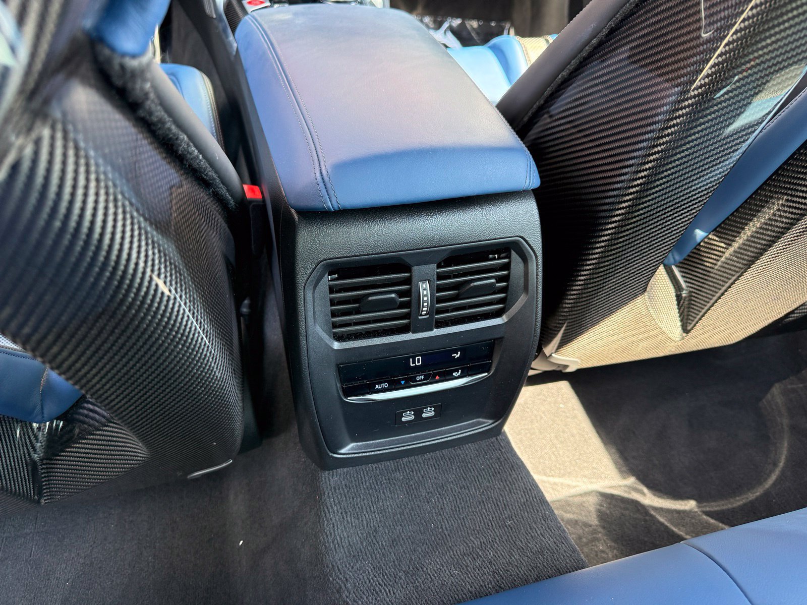 Used 2025 BMW M3 Competition w/ M Carbon Exterior Package AWD/4WD image 41