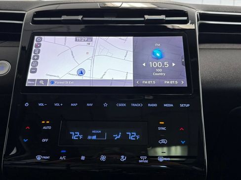 Used 2022 Hyundai Tucson Limited AWD/4WD image 16