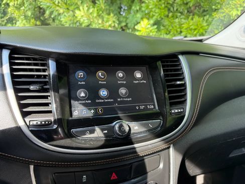 Used 2018 Chevrolet Trax LS AWD/4WD image 31
