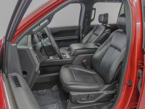 Used 2020 Ford Expedition Max XLT w/ Equipment Group 202A AWD/4WD image 15