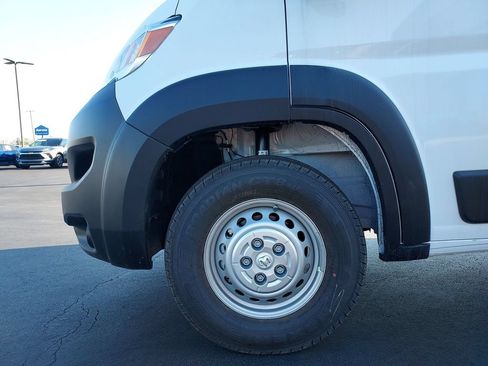 New 2026 RAM ProMaster 2500 w/ Premium Convenience Group FWD image 16