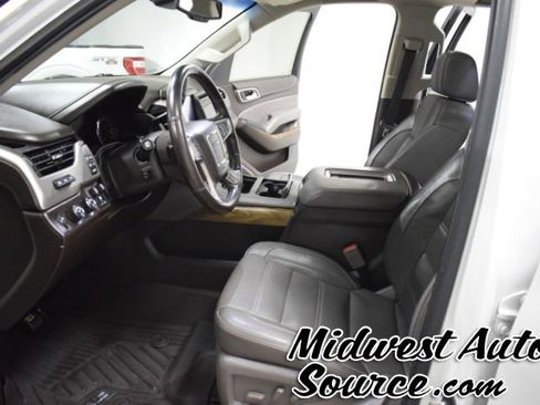Used 2019 GMC Yukon XL Denali w/ Denali Ultimate Package image 15