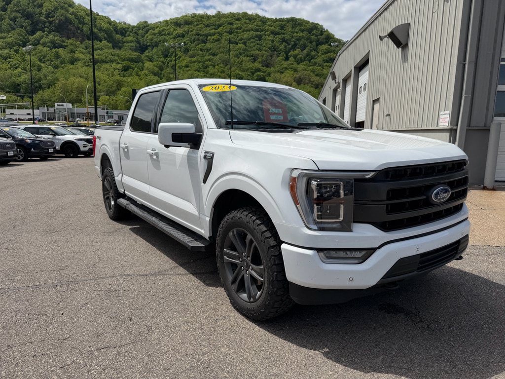 Used 2023 Ford F150 Lariat w/ Equipment Group 502A High AWD/4WD image 3