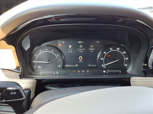 Used 2022 Lincoln Corsair Standard w/ Equipment Group 101A image 14