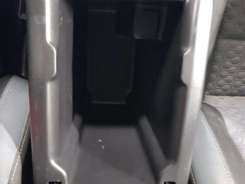 Used 2020 Chevrolet Colorado Z71 image 38