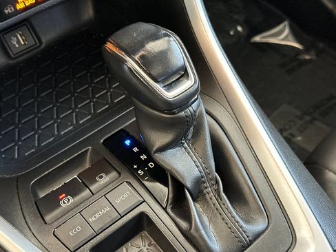 Used 2023 Toyota RAV4 XLE Premium FWD image 25