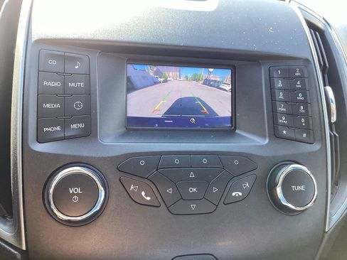Used 2015 Ford Edge SE FWD image 31