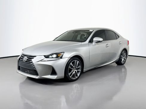 Used 2018 Lexus IS 300 w/ Accessory Package 2 RWD image 4