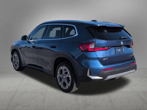 Used 2023 BMW X1 xDrive28i image 4
