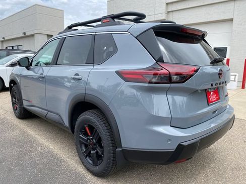 New 2026 Nissan Rogue SV w/ Rock Creek Premium Package AWD/4WD image 3
