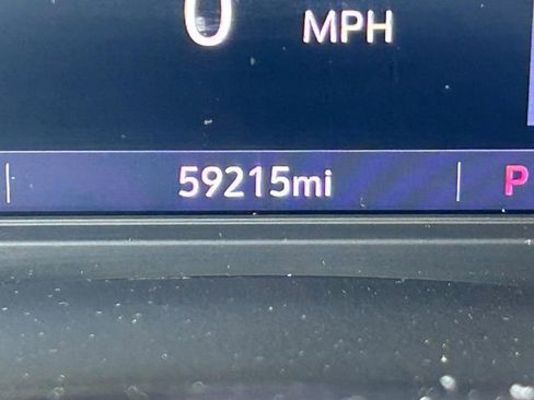 Used 2020 Buick Enclave Essence image 21