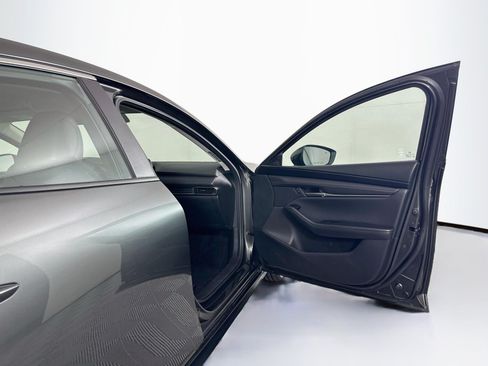 Used 2024 MAZDA MAZDA3 s FWD image 30