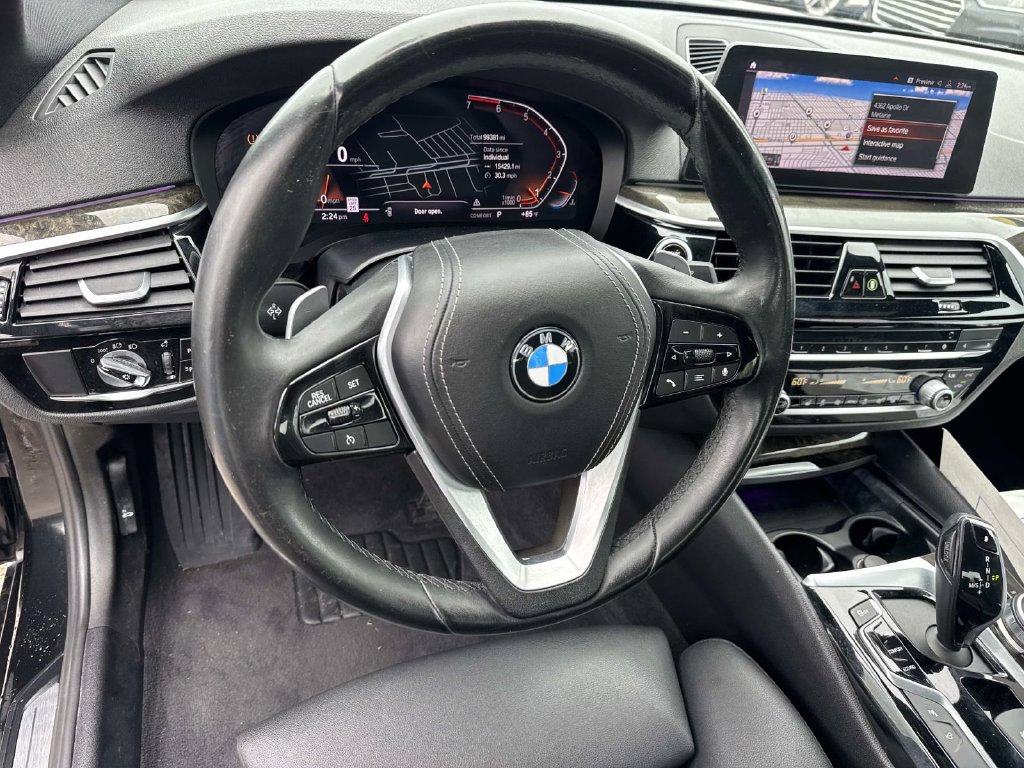 Used 2020 BMW 530i w/ Premium Package RWD image 24