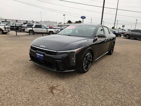 Used 2025 Kia K4 GT-Line w/ GT-Line Premium Package FWD image 3