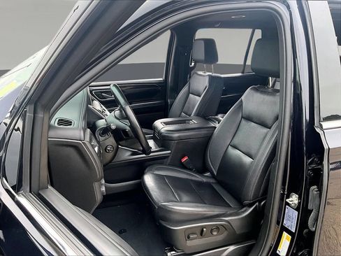 Used 2023 Chevrolet Tahoe LT w/ Luxury Package AWD/4WD image 24