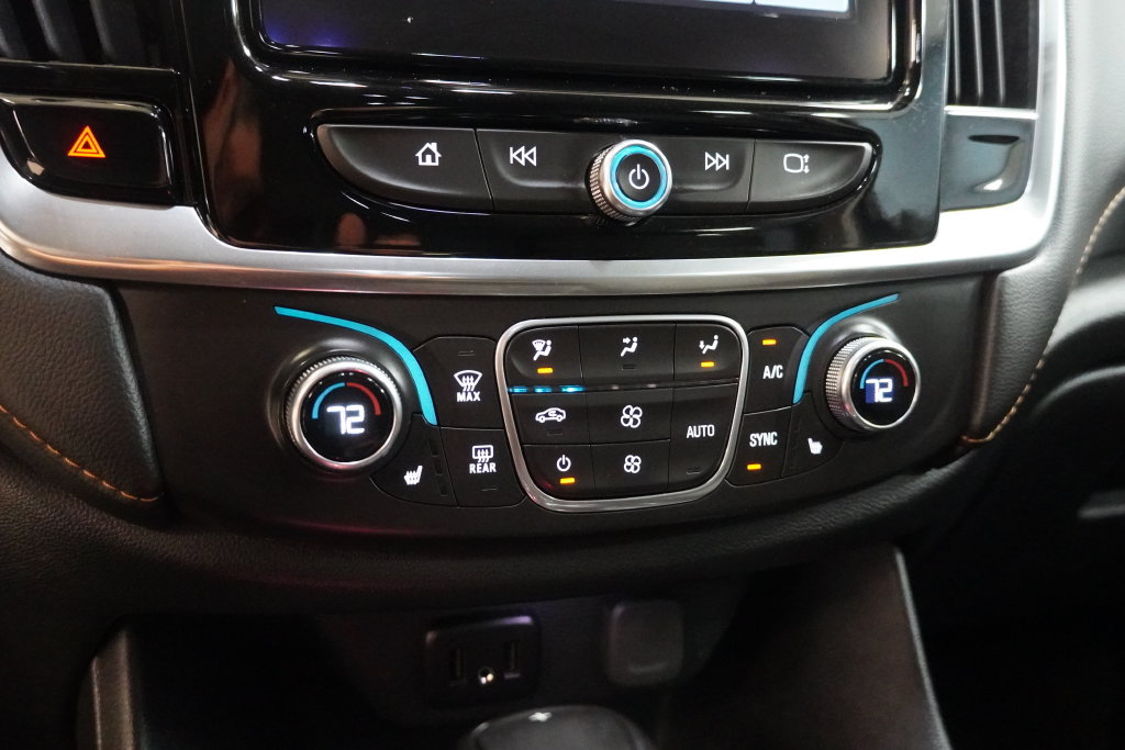 Used 2019 Chevrolet Traverse LT w/ LPO, Cargo Package AWD/4WD image 8