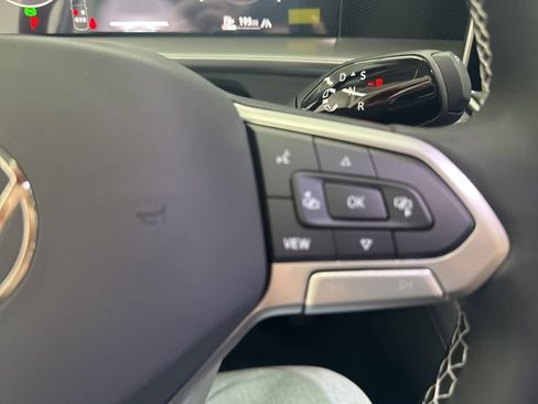 New 2026 Volkswagen Tiguan SE AWD/4WD image 25