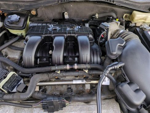 Used 2011 Ford Fusion Sport w/ 401A Rapid Spec Order Code image 18