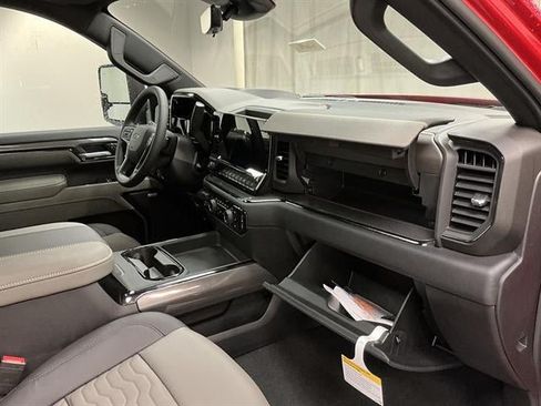 New 2026 Chevrolet Silverado 2500 ZR2 AWD/4WD image 40