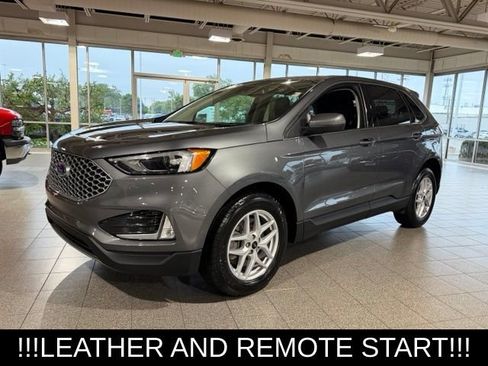 Used 2024 Ford Edge SEL w/ Convenience Package AWD/4WD image 4